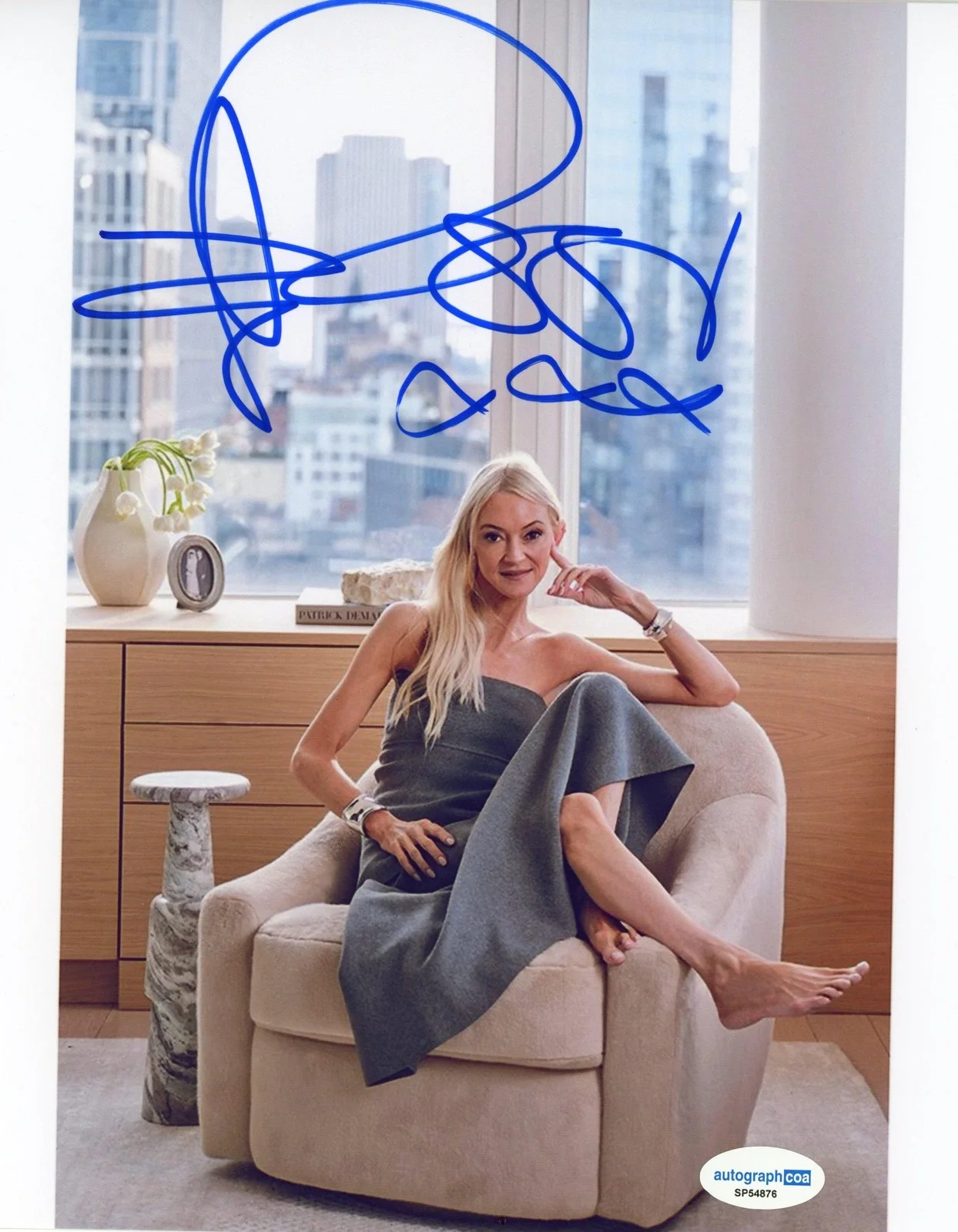 Zanna Roberts Rassi — Zanna Roberts Rassi "Milk Makeup" Founder AUTOGRAPH Signed 8x10 Photo ACOA, изображение 2