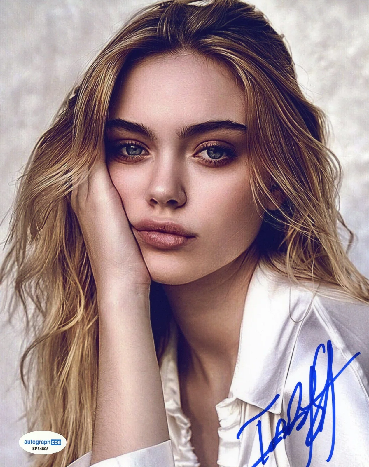 Isabel Gravitt — Isabel Gravitt "Your Friends & Neighbors" AUTOGRAPH Signed 8x10 Photo B ACOA, изображение 2