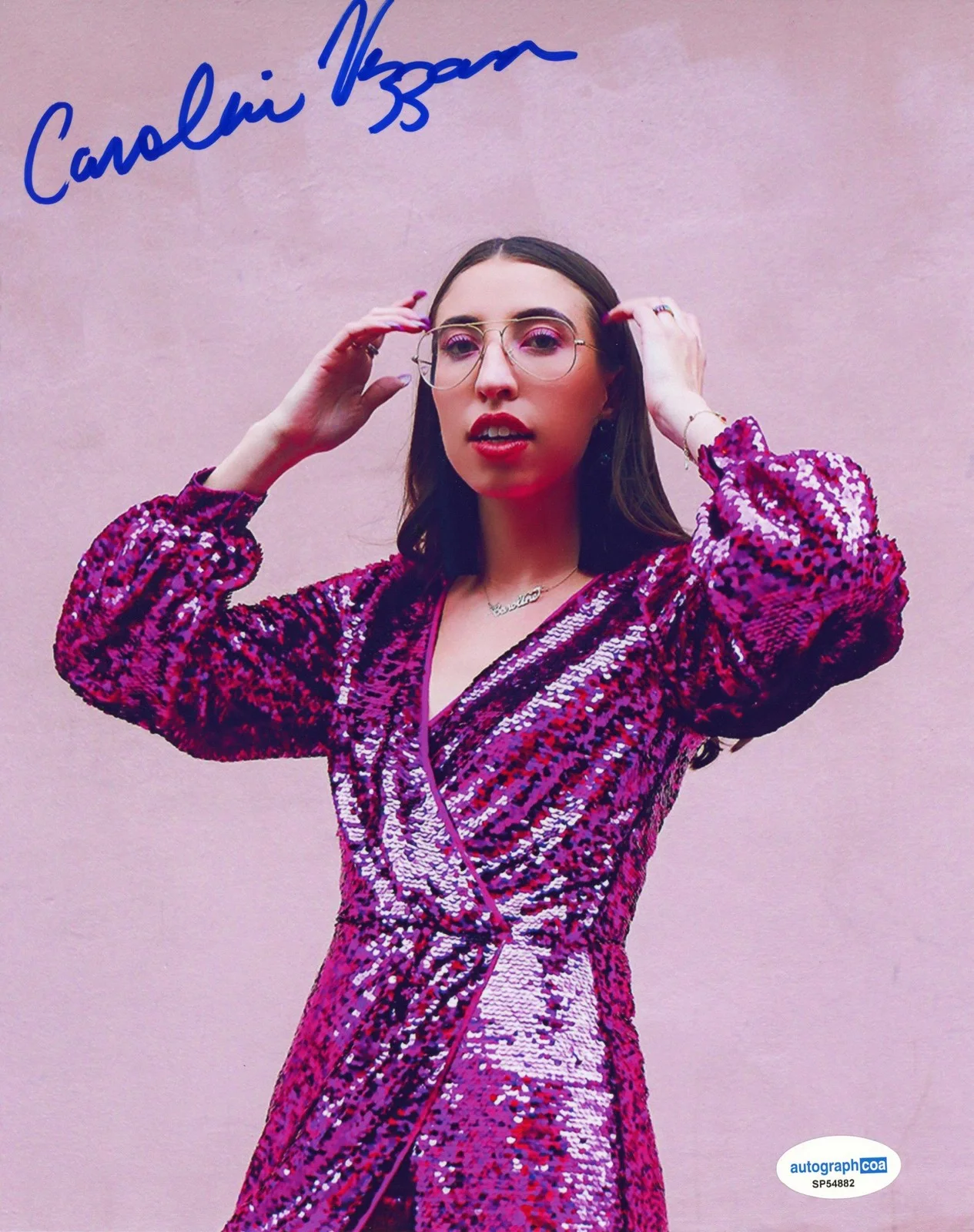 Caroline Vazzana — Caroline Vazzana "Making It in Manhattan" AUTOGRAPH Signed 8x10 Photo ACOA, изображение 2