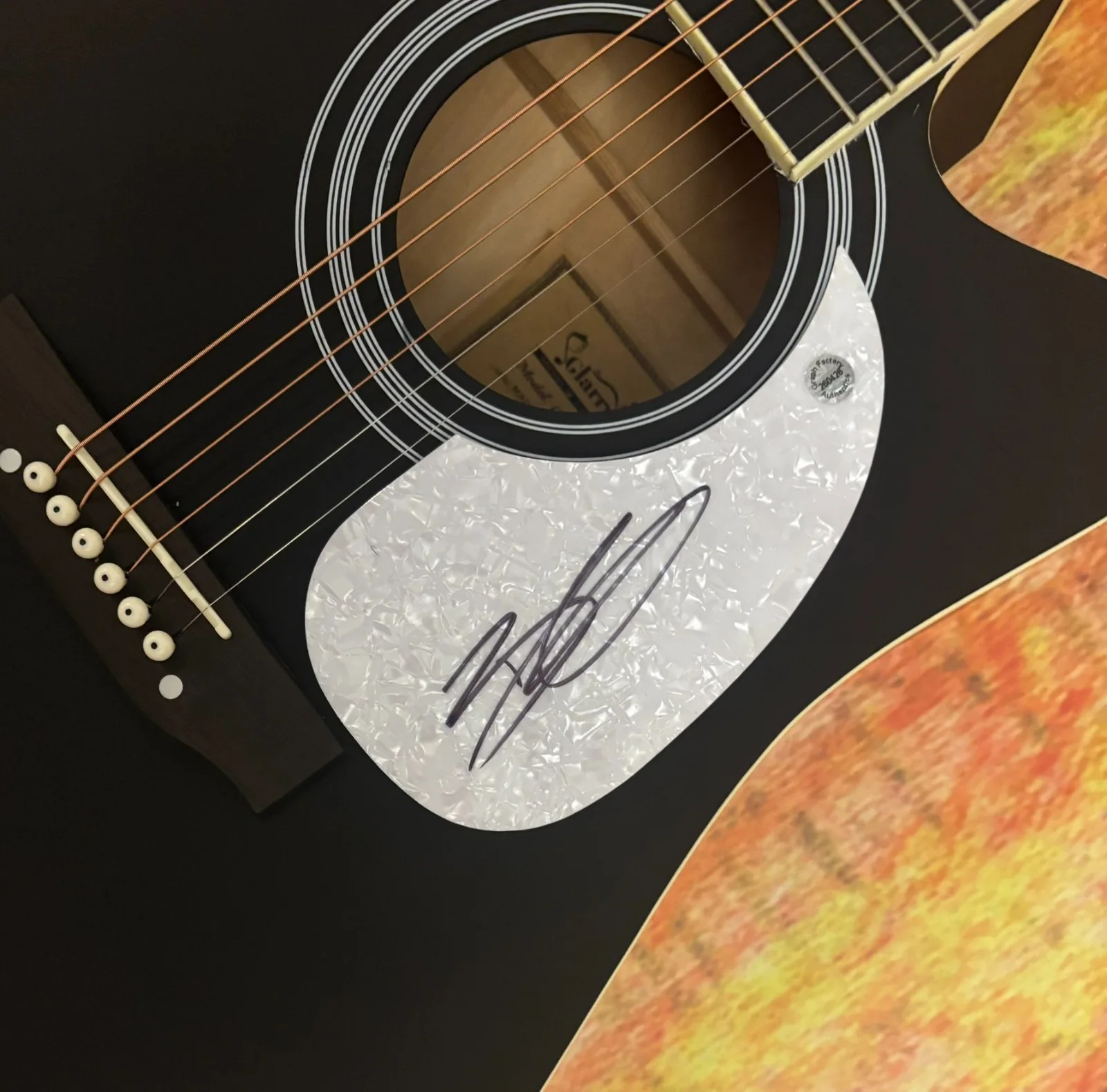 GFA Bottoms Up Star * BRANTLEY GILBERT * Signed 41" Acoustic Guitar COA, изображение 5