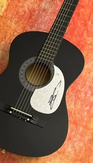 GFA Bottoms Up Country Star * BRANTLEY GILBERT * Signed Acoustic Guitar COA, image 3