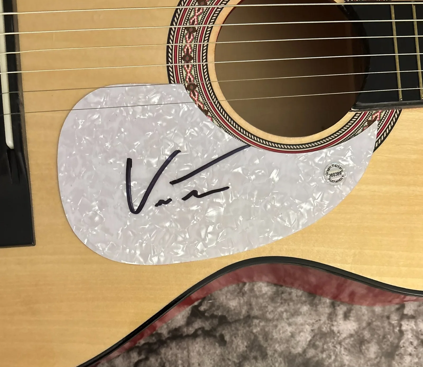 GFA Hell is a Dance Floor Star * VINCENT MASON * Signed Acoustic Guitar COA, image 4
