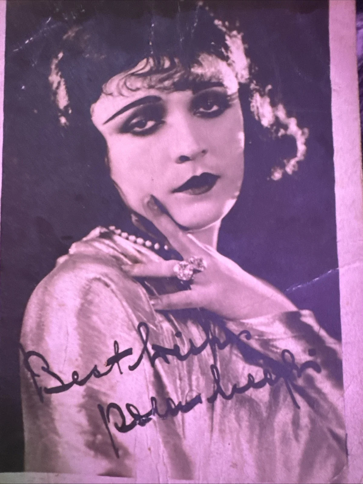 POLA NEGRI 5x7 Vintage 1922 Autograph Photograph Signed In Black Fountain Pen, изображение 2