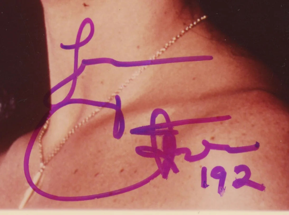 Cher Believe Singer Autographed Signed 8x10 Photo AMCo COA 25265, изображение 2