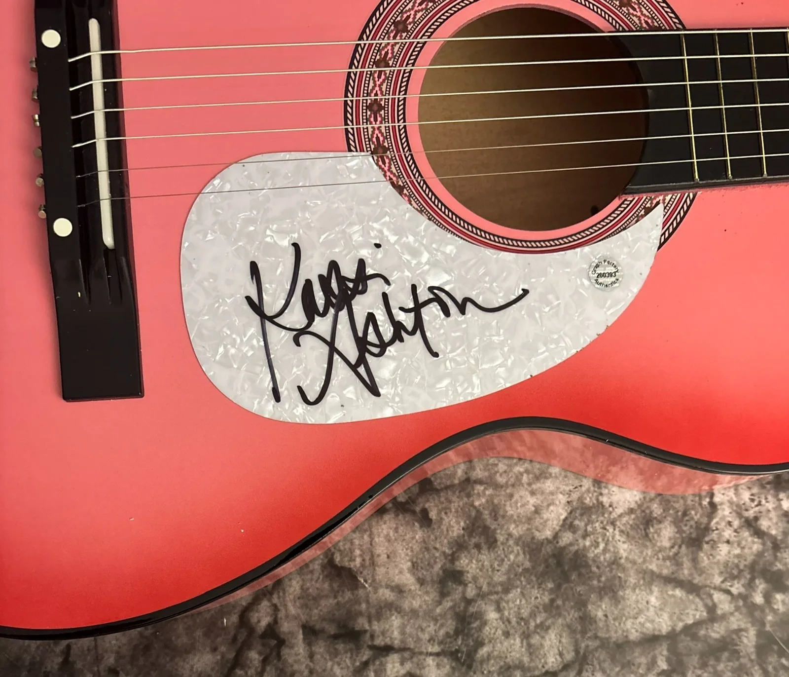 GFA Drive You Out of My Mind * KASSI ASHTON * Signed Acoustic Guitar COA, image 4