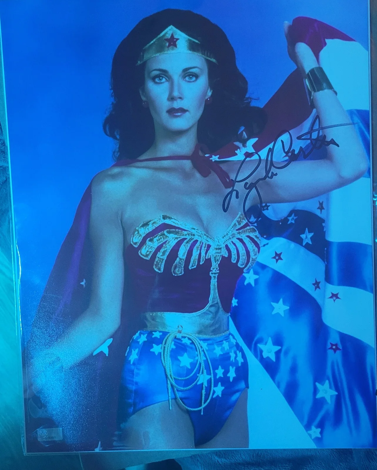 Lynda Carter Wonder Woman signed Autographed 11x14 HD Photograph W/COA, image 3
