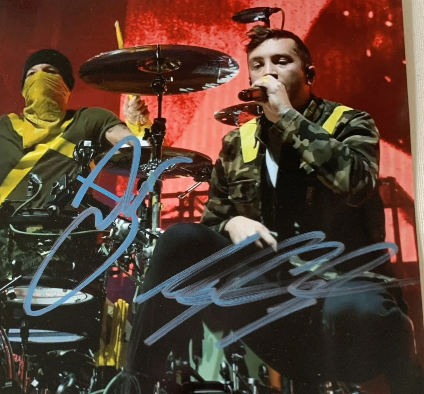Twenty One Pilots Tyler Joseph & Josh Dunn Signed Autographed 8x10 Photo *SALE*, изображение 2