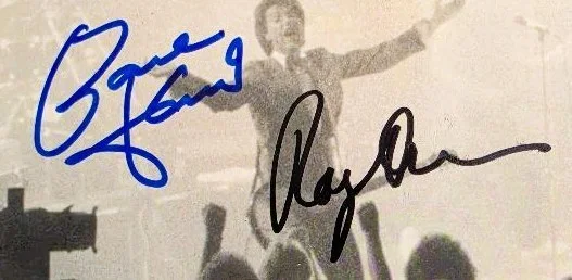 KINKS signed DAVE DAVIES & RAY DAVIES with UACC COA... on 45 rpm sleeve, изображение 2