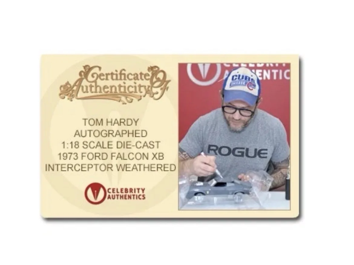 Tom Hardy — Tom Hardy Autographed Mad Max 1:18 Die-Cast V8 Interceptor 1973 Ford Falcon XB, изображение 3