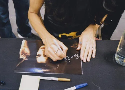 FAMKE JANSSEN 007 JAMES BOND AUTHENTIC AUTOGRAPH IN-PERSON SIGNED! XENIA ADDED!, изображение 2