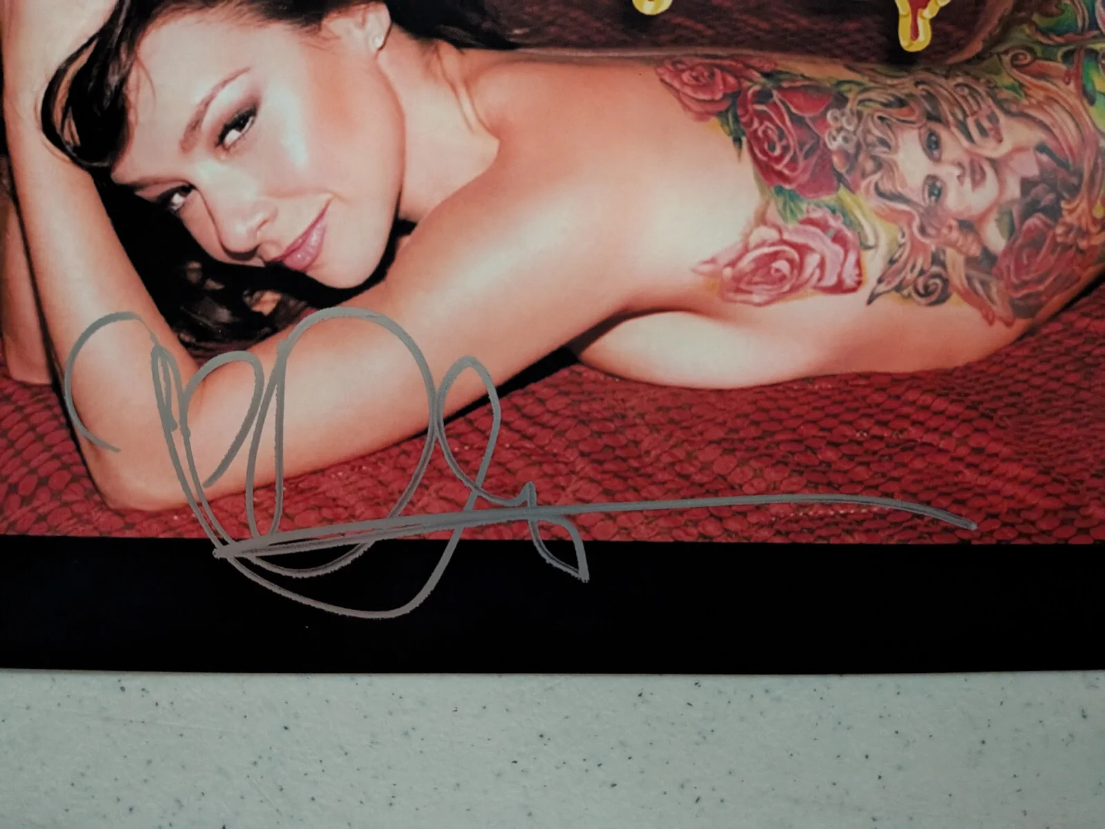 DANIELLE HARRIS Signed 8x10 Photo Halloween Scream Queen Autograph JSA COA p1, изображение 2