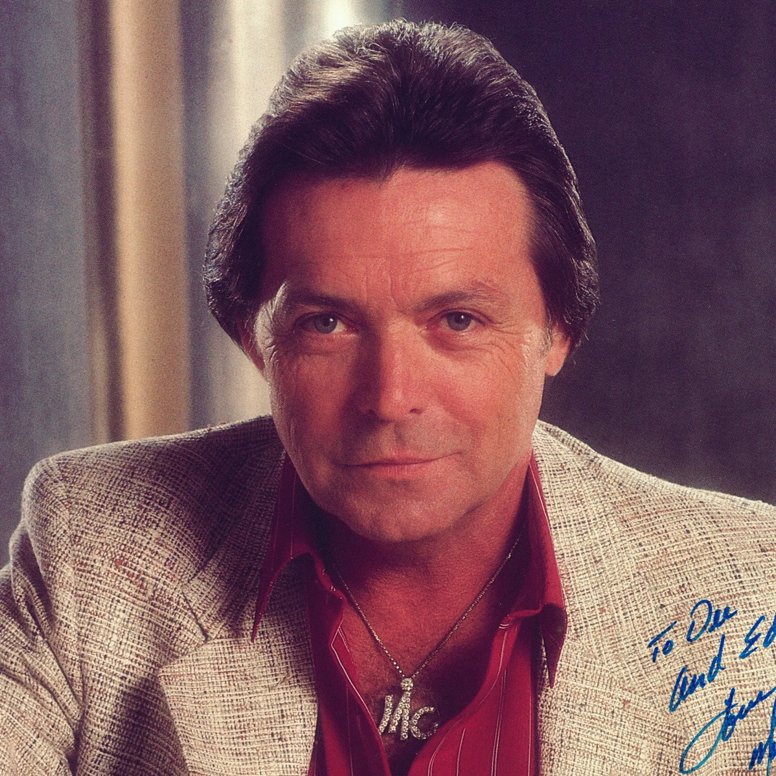 Mickey Gilley Signed Autograph 8x10 Color Promo Photo Vintage, image 3