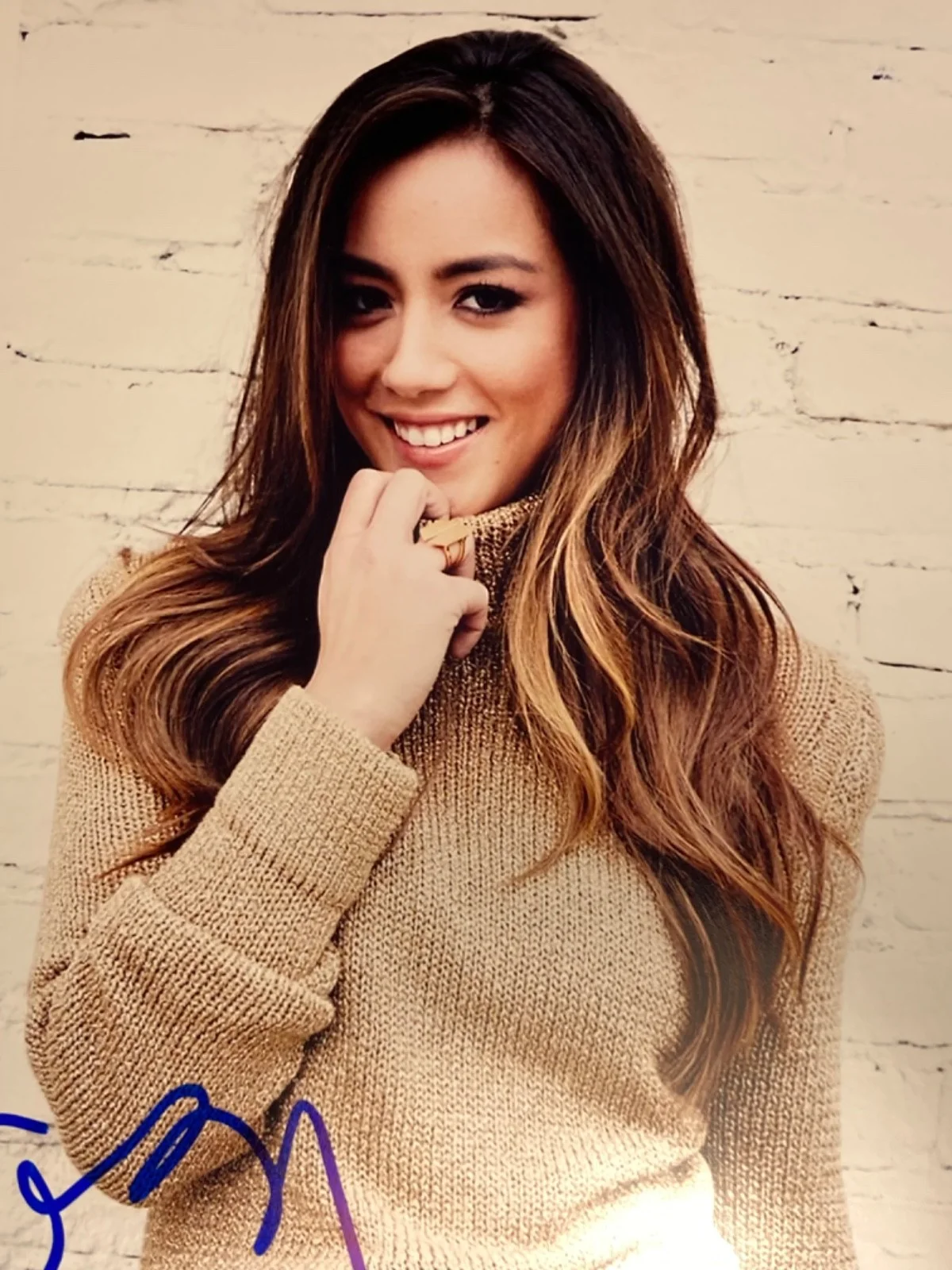 Hand SIGNED Chloe Bennett 8x10 Photo - Agents of Shield S.H.I.E.L.D., изображение 4