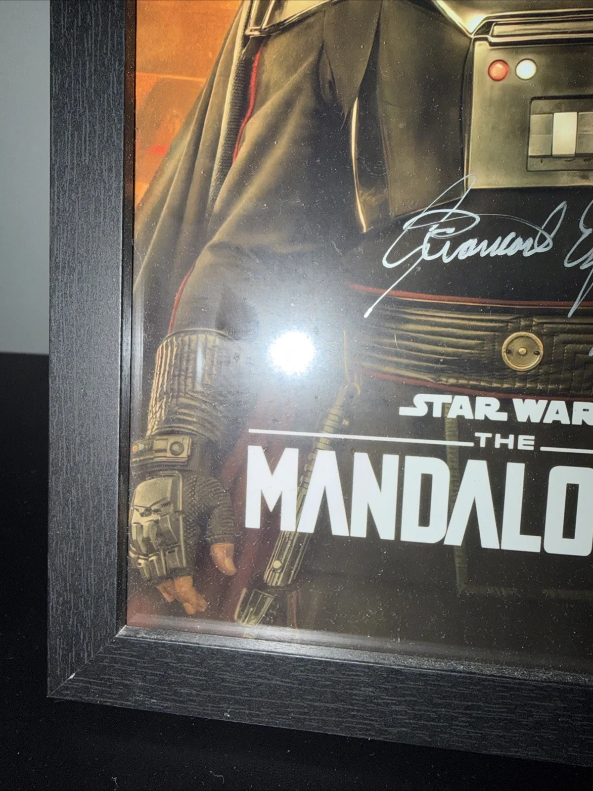 Giancarlo Esposito — Giancarlo Esposito "The Mandalorian" AUTOGRAPH Signed 8x10 Photo JSA COA W/FRAME, image 4