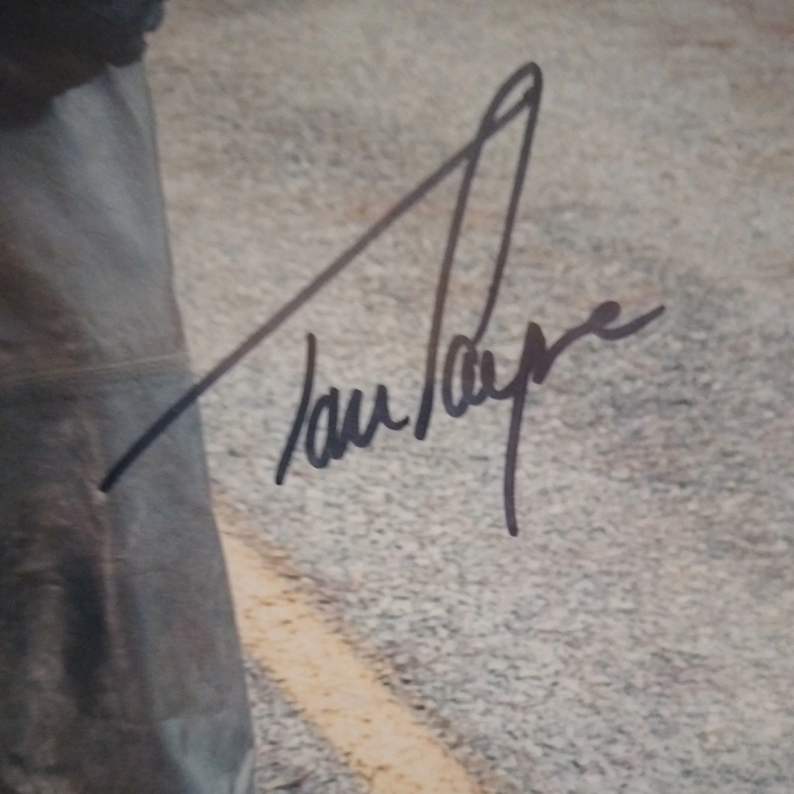 Tom Payne — TOM PAYNE signed autographed 8x10 THE WALKING DEAD JESUS photo, изображение 2