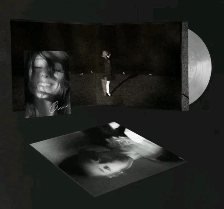 Ariana Grande Petal SIGNED Vinyl Translucent Pearly White LP PREORDER, image 4