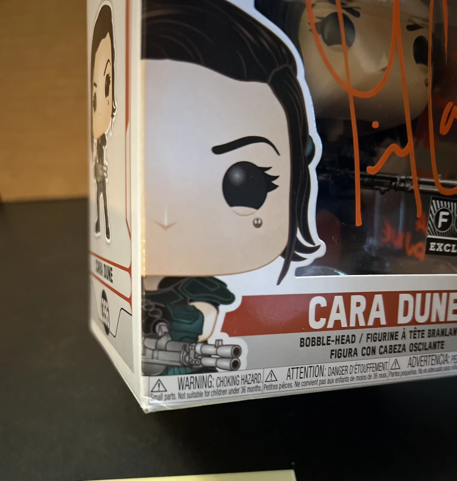 GINA CARANO — Gina Carano Signed Cara Dune Funko Pop #356 FYE JSA Quote Auto AZ50606, изображение 4