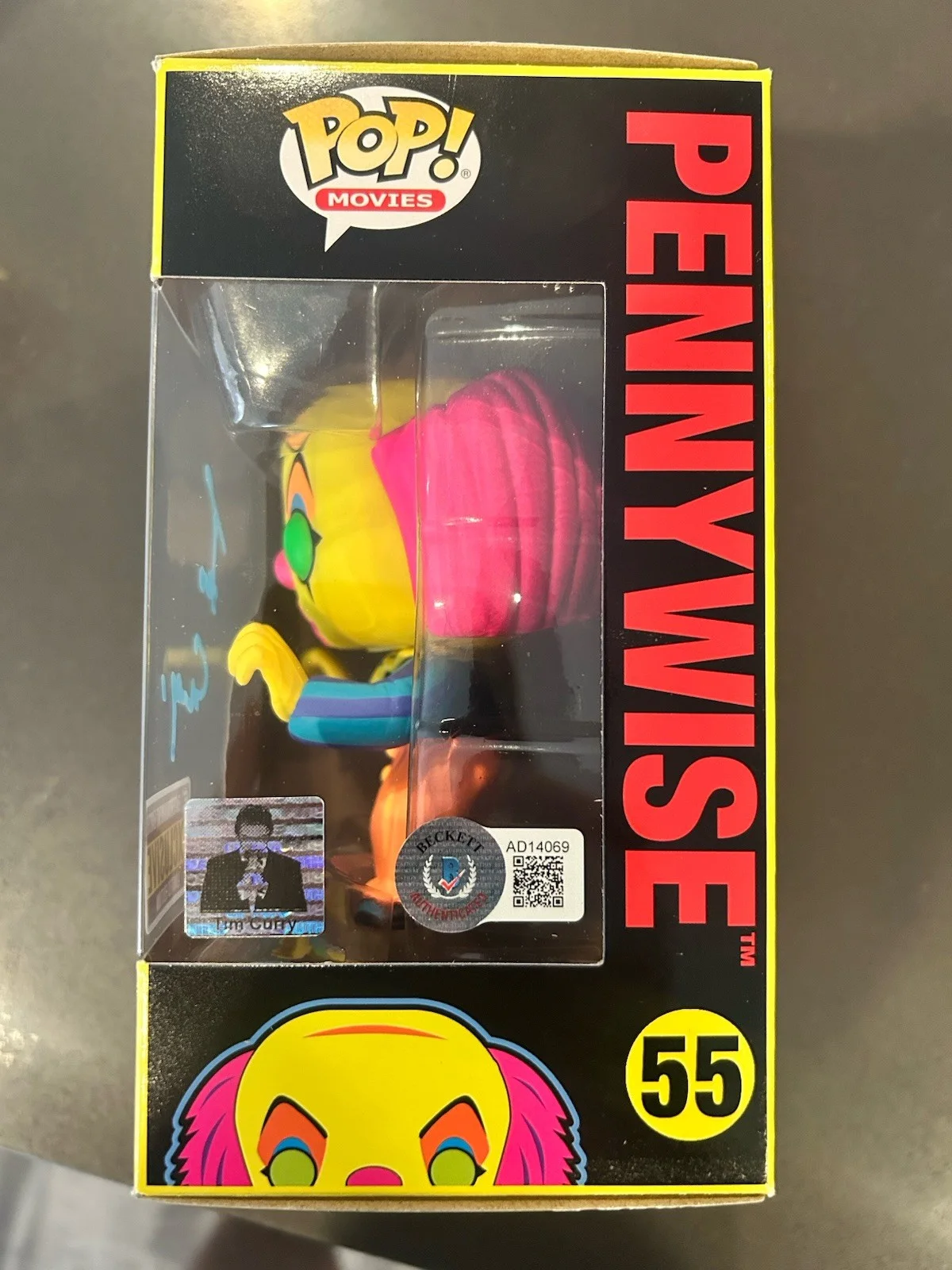 Tim Curry Signed Pennywise It Blacklight #55 Funko Pop Beckett, image 2