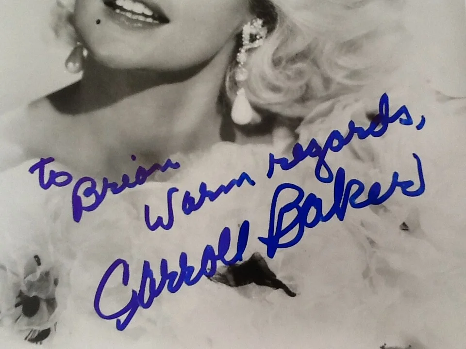 Carroll Baker SIGNED 8x10 Photo as Jean Harlow Sexy 60s Actress Baby Doll, изображение 3