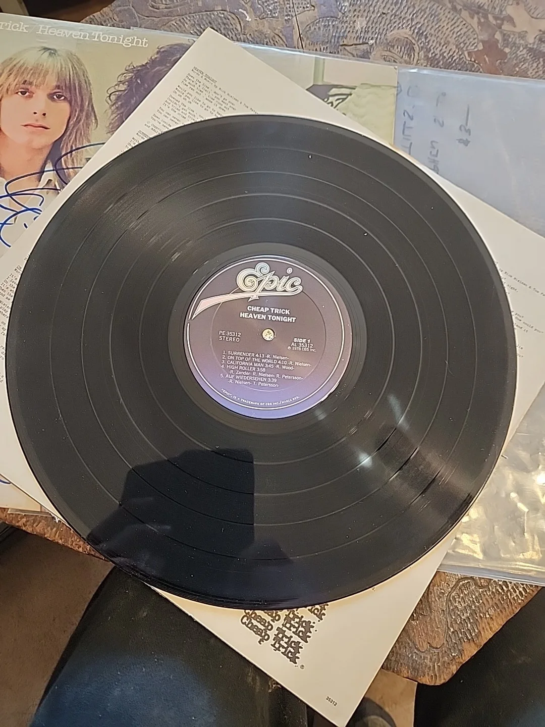 CHEAP TRICK ROBIN, RICK & TOM SIGNED AUTOGRAPHED VINYL ALBUM LP +JSA COA, изображение 4