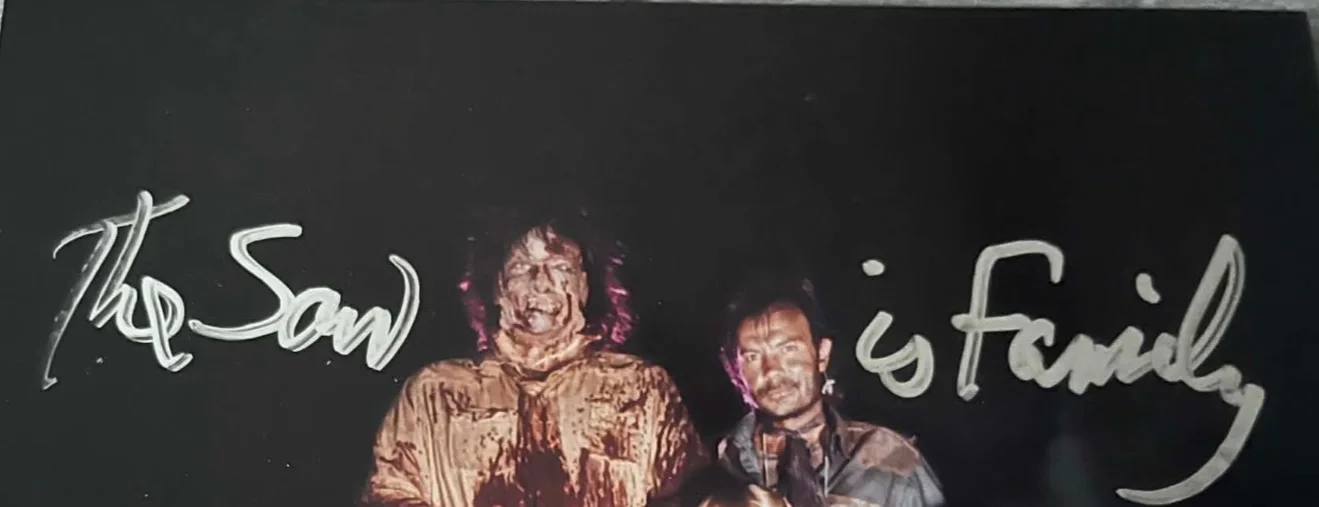 R.A. Mihailoff — TCM III Leatherface R.A. Mihailoff Autographed Signed 8X10 Photo W/Provenance, изображение 3