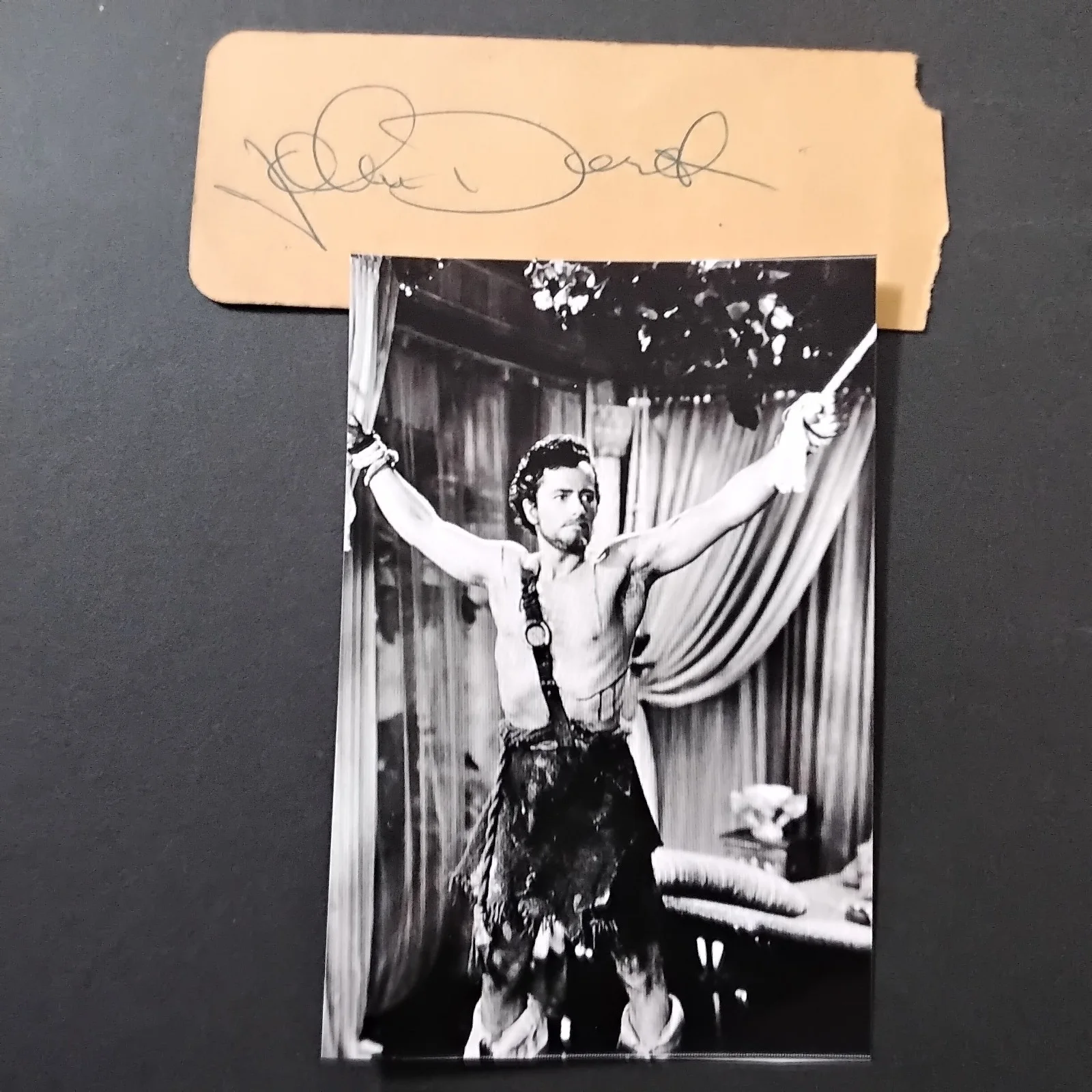John Derek SIGNED Paper Photo 50s Film Actor Director Bo Derek Tarzan King's Men, изображение 2