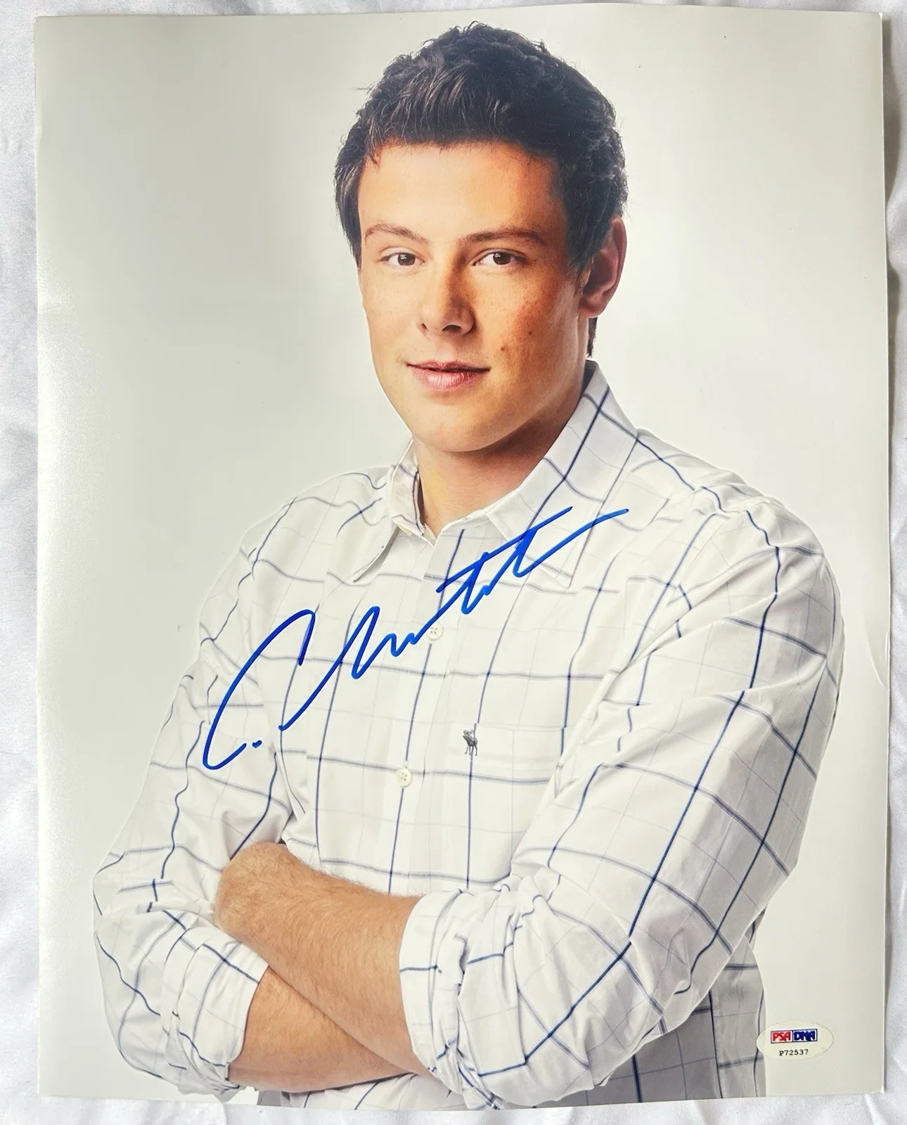 Cory Monteith — Cory Monteith Signed 11x14 Photo GLEE Actor Autographed PSA/DNA COA, image 2