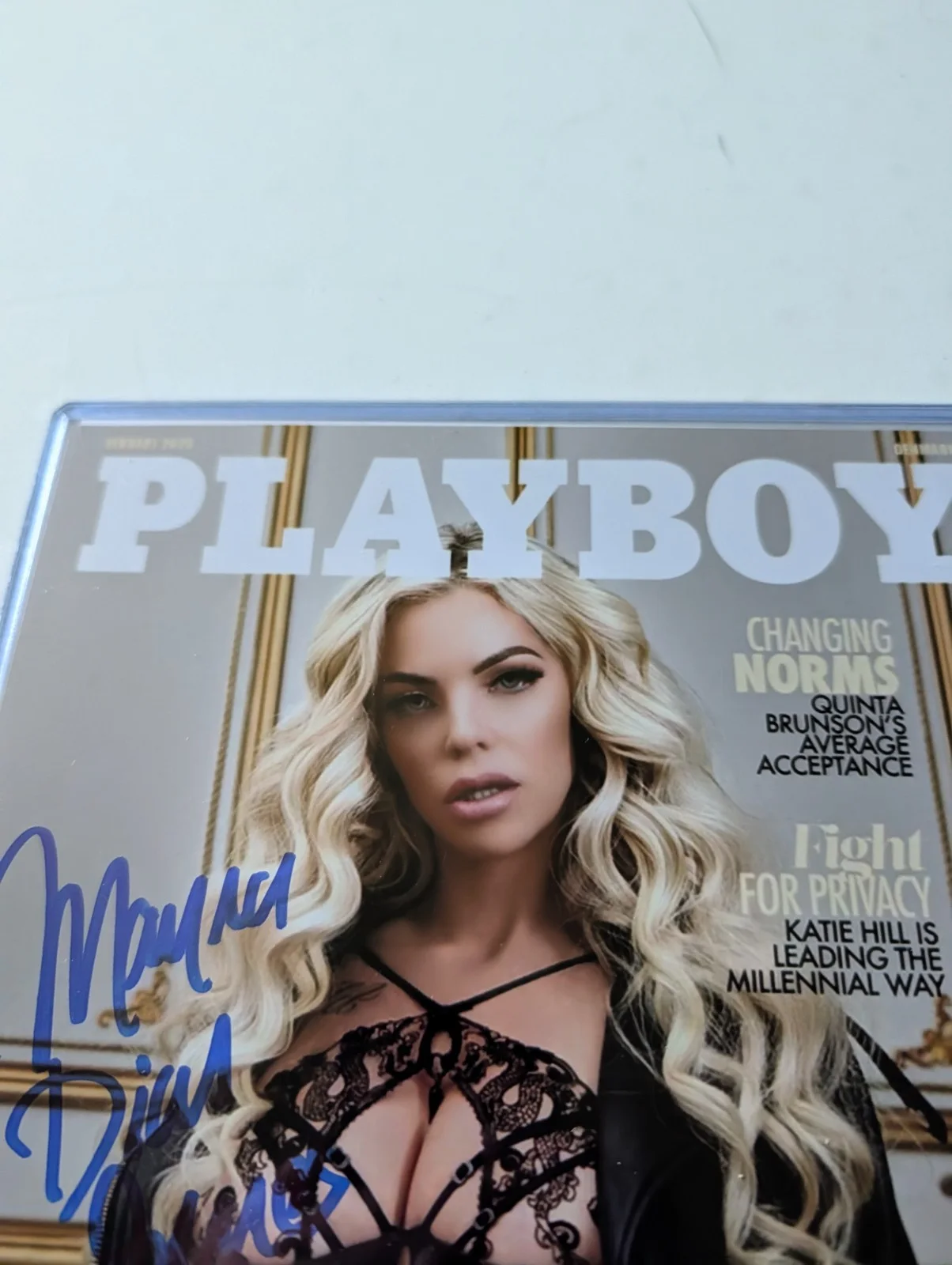MAYRA DIAS GOMES — MAYRA DIAS GOMES HAND SIGNED PHOTO JSA 8X10 PLAYBOY COVER, image 2