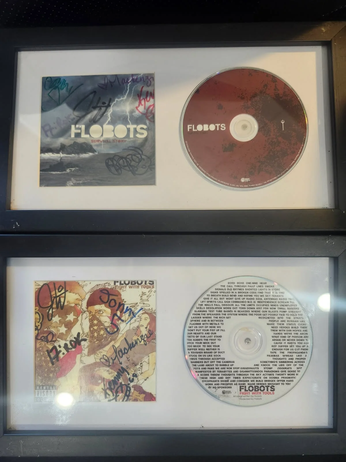 Flobots 2 CD Lot, Signed & Framed Autographed. Fight with Tools, Survival Story, изображение 2