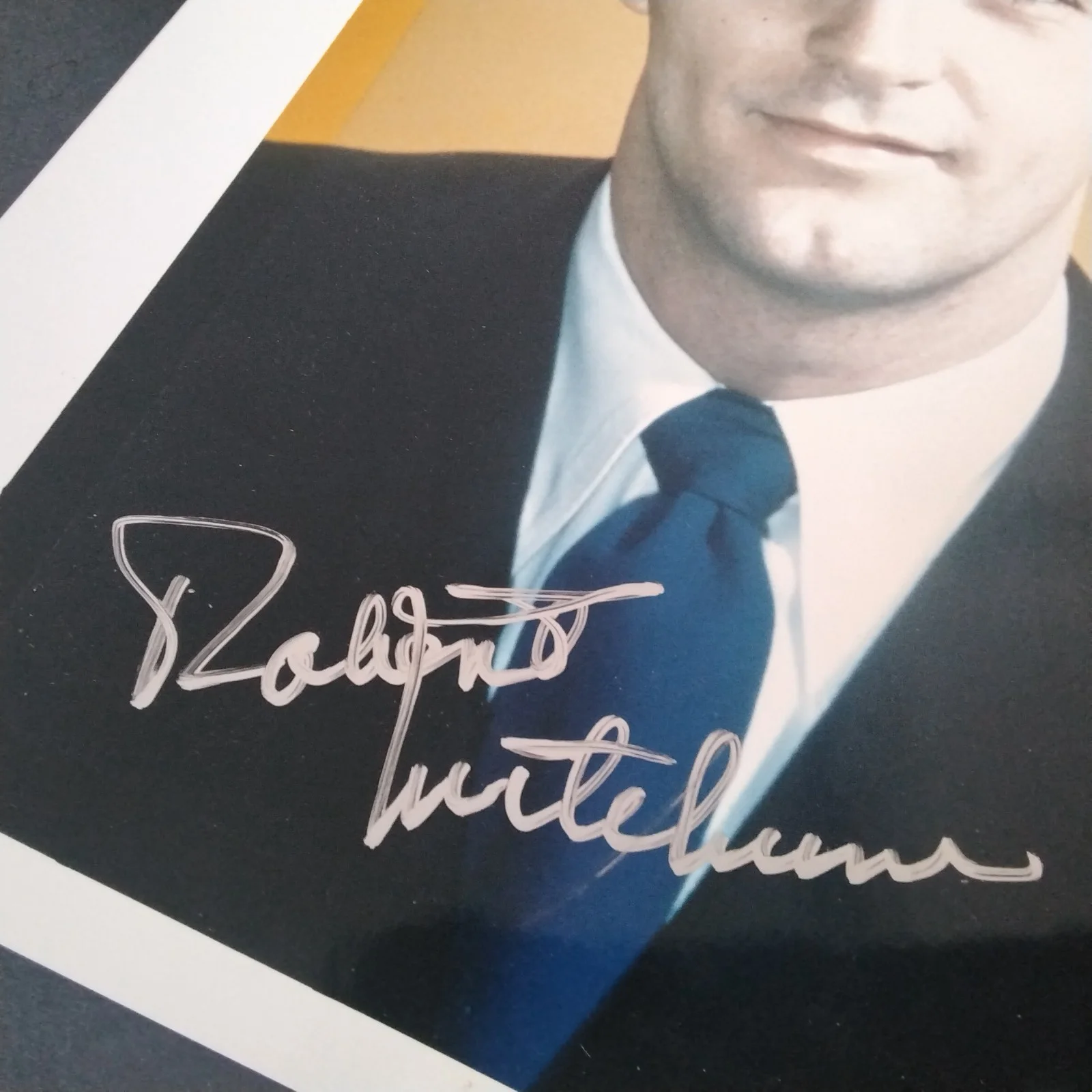 Robert Mitchum SIGNED Photo Movie TV Actor RKO Noir Westerns Cape Fear Out Past, изображение 5