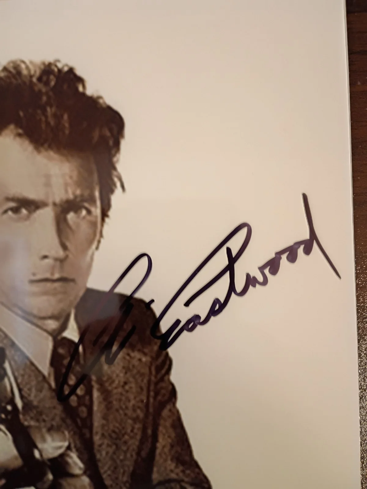 Clint Eastwood — Clint Eastwood Dirty Harry Signed 8x10 COA W/ Matching Numbered Sticker, изображение 3