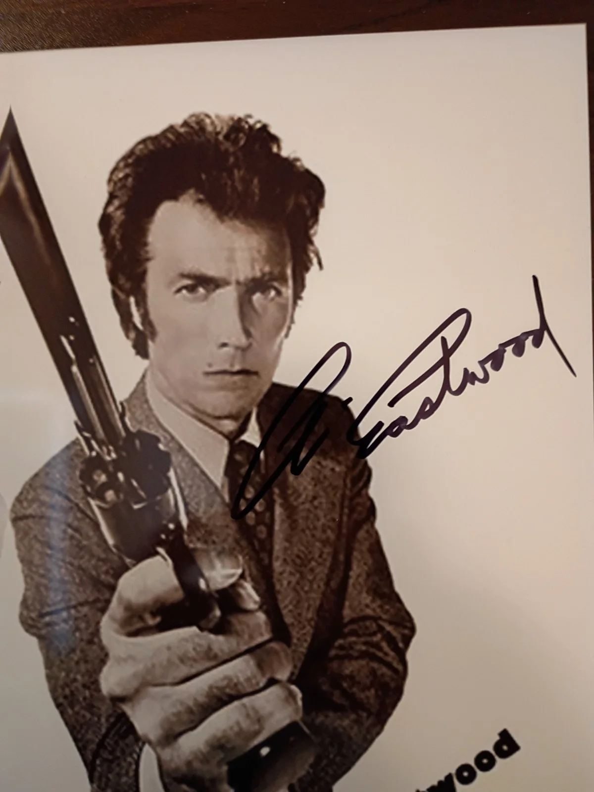 Clint Eastwood — Clint Eastwood Dirty Harry Signed 8x10 COA W/ Matching Numbered Sticker, изображение 4