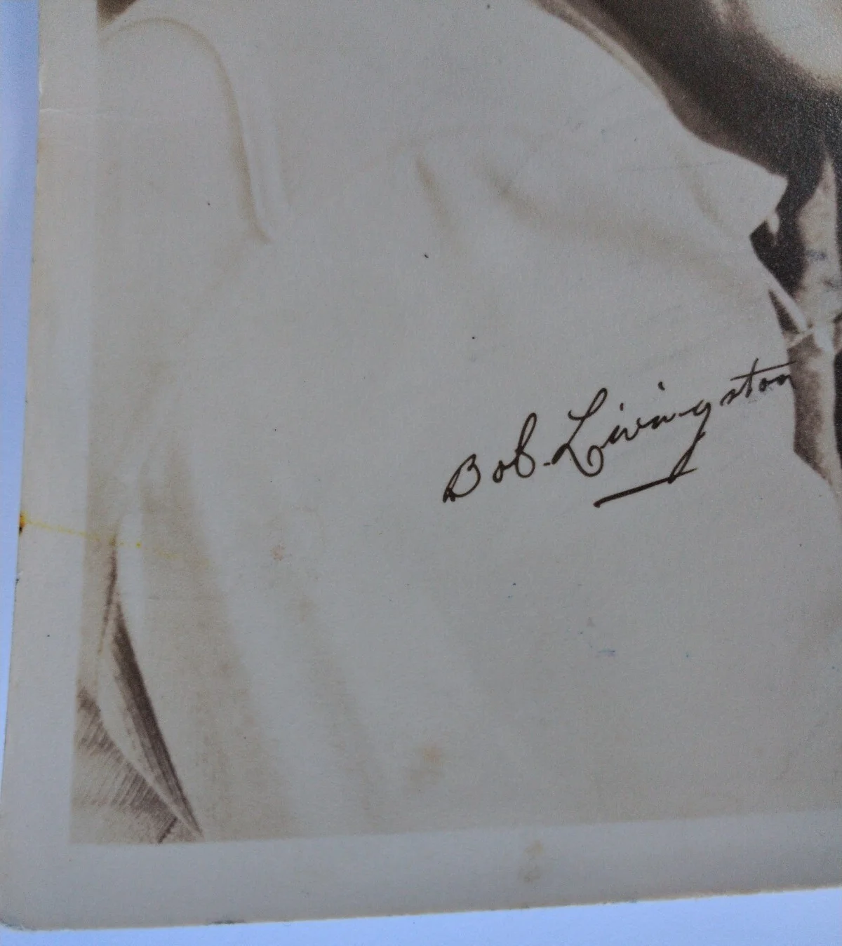 Bob Livingston — Hand Signed Bob Livingston Photograph 5" x 7" Autograph Photo Western Movie Star, изображение 4
