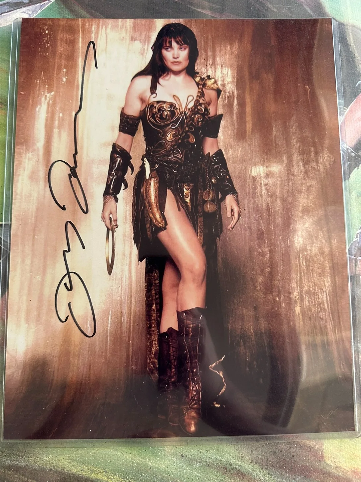 Lucy Lawless — Lucy Lawless Signed Xena Warrior Princess 11x14 Photo – 258 West COA