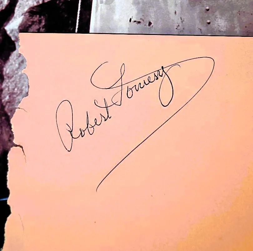 Robert Lowery — BATMAN Robert Lowery signature cut with 8x10 photo. Second Film Batman. with COA, image 2
