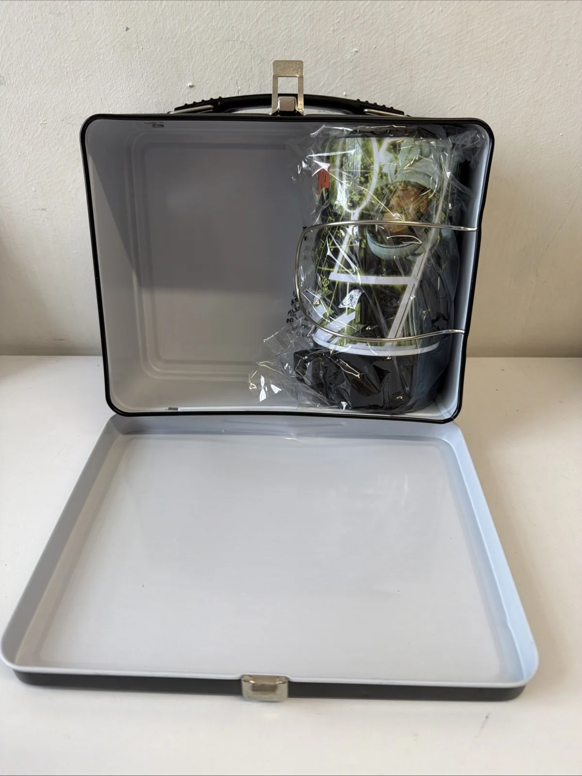 Planet Of The Apes Limited Edition Lunch Box & Drink Container Limited To 5000, изображение 2