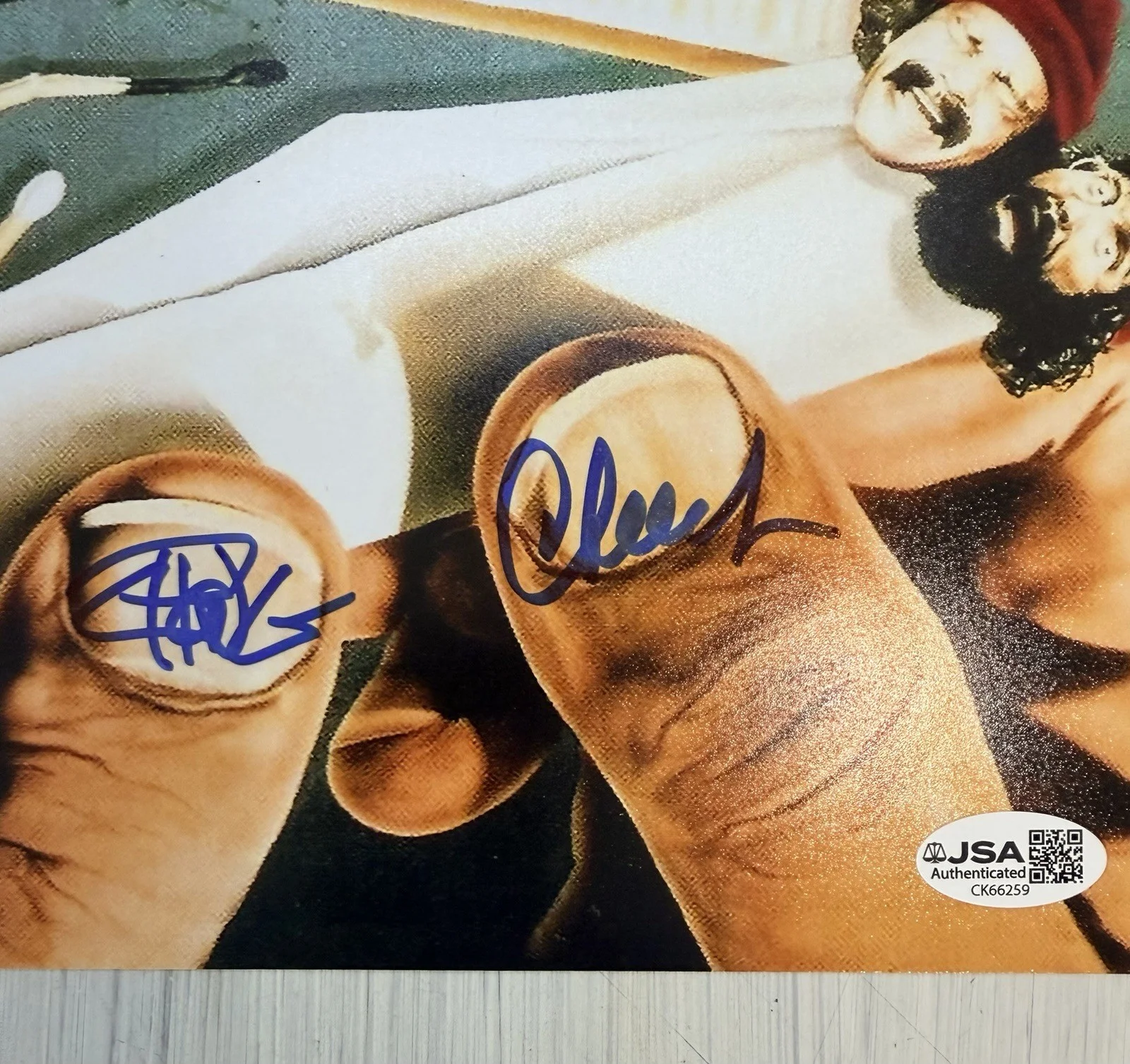 Cheech, Chong — Cheech & Chong Dual Signed 8x10 Photo Autographed "Up In Smoke" JSA COA, изображение 2