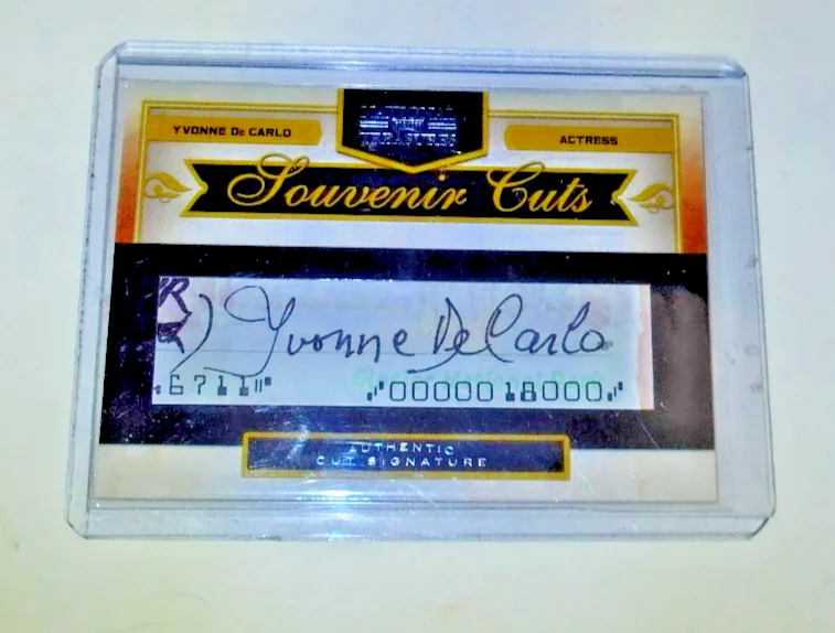 Yvonne De Carolo — Yvonne De Carlo National Treasures --1/5 Autograph & Hollywood Icons--64/100, изображение 3