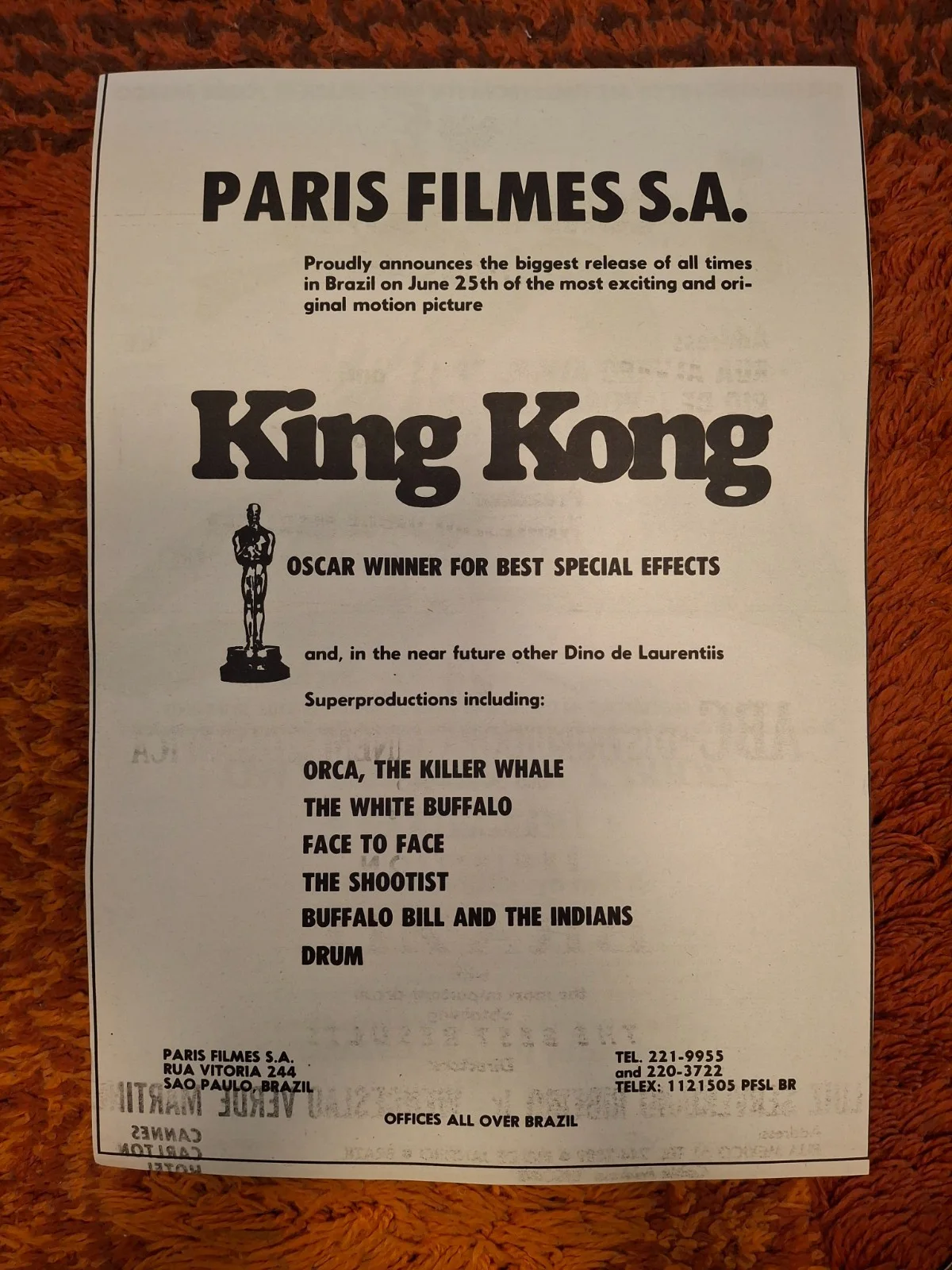 100 1970s Vintage American Cinema Trade Newspaper Pages & Clippings, изображение 3