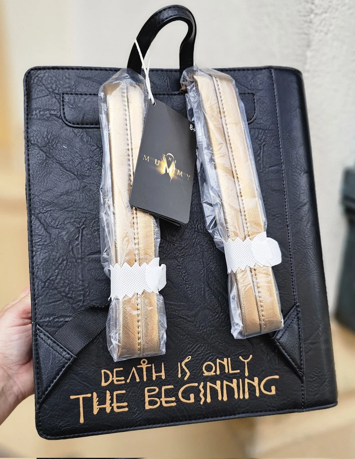 Loungefly The Mummy Book of the dead Backpack Brand New With Tags Very Rare, изображение 4