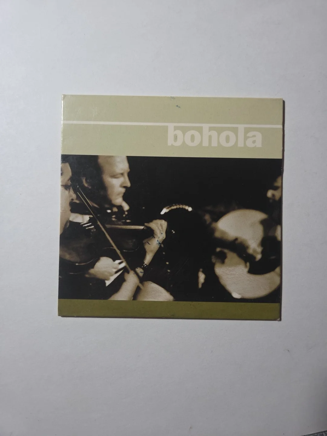 Bohola Signed Cardboard CD Sleeve Only Autographed Irish Folk Band 2001, изображение 2