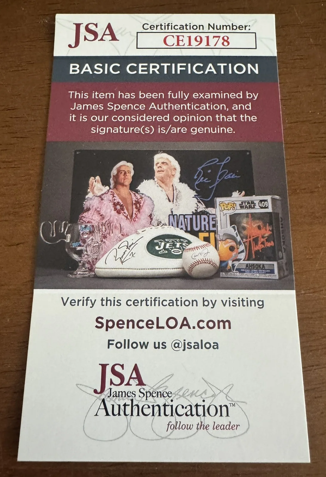 Taylor Swift Hand-Signed "The Life of a Showgirl" CD Album Insert - JSA COA, изображение 4
