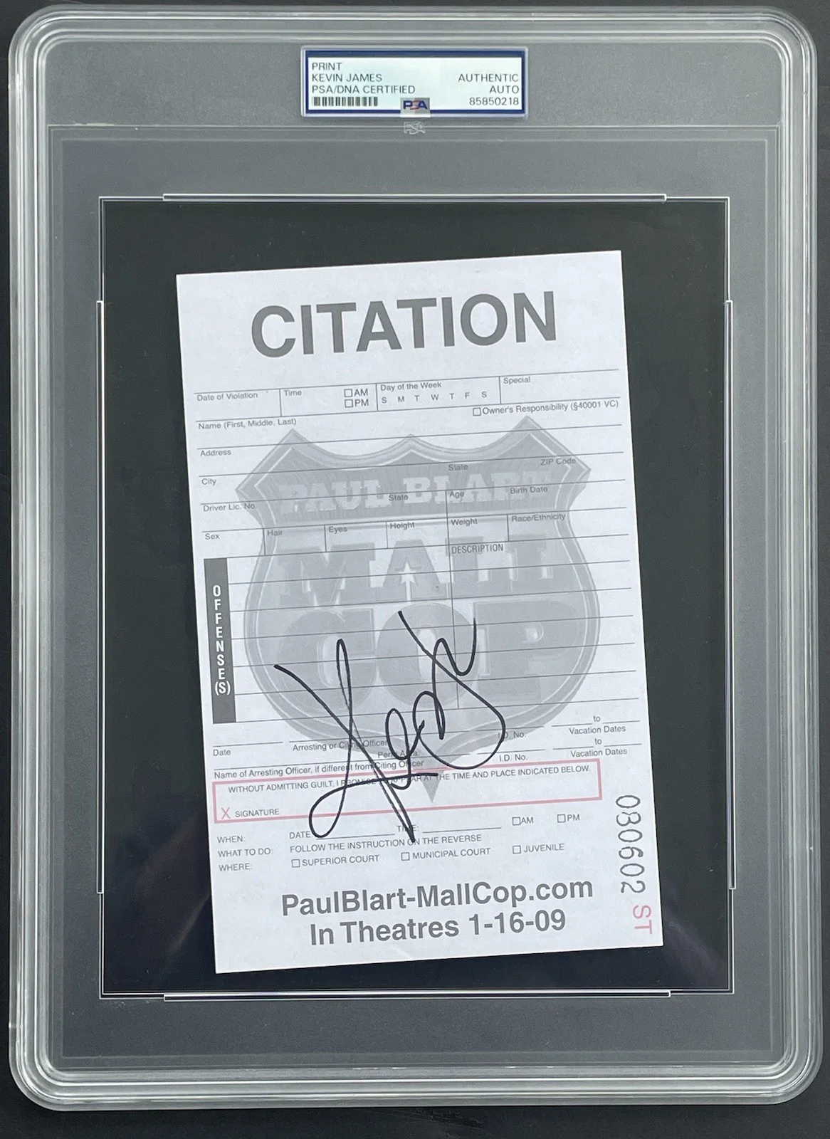 Kevin James — Kevin James Signed Autographed Paul Blart Mall Cop Citation Prop Psa/Dna Slabbed
