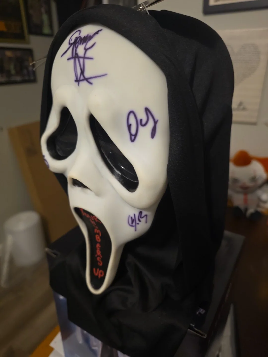 Ghostface Mask Signed By Ice Nine Kills Full Band, image 3