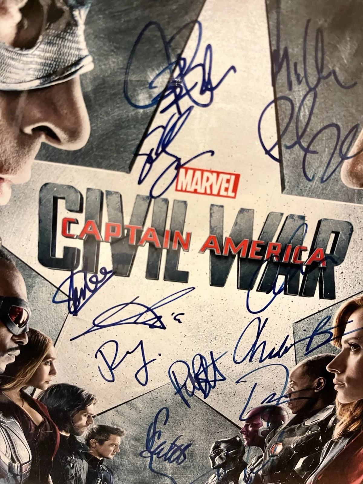 Autograph Marvel Captain America Civil War Picture , Stan Lee And More, image 5