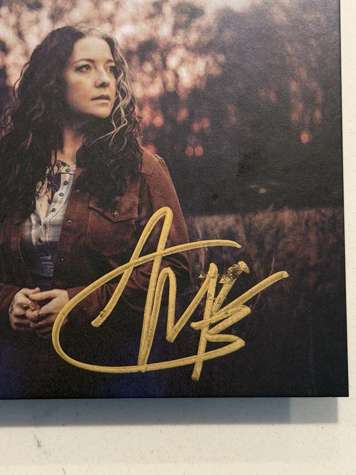 Ashley McBryde signed AUTOGRAPHED 2026 Wild 4x4 Art Card w/ CD #3, изображение 3