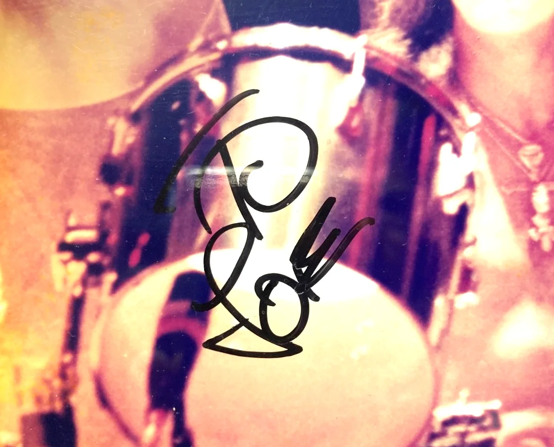 PETER CRISS *SIGNED* 8x10 PHOTO on 12x14 WOOD PLAQUE 5th KISS Convention 1991, изображение 4