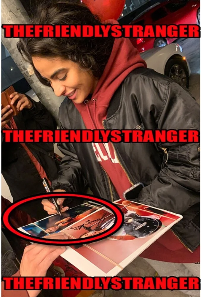 JESSIE REYEZ — Jessie Reyez signed 8x10 Photo EXACT PROOF c Figures EMINEM Full Signature ACOA, image 3