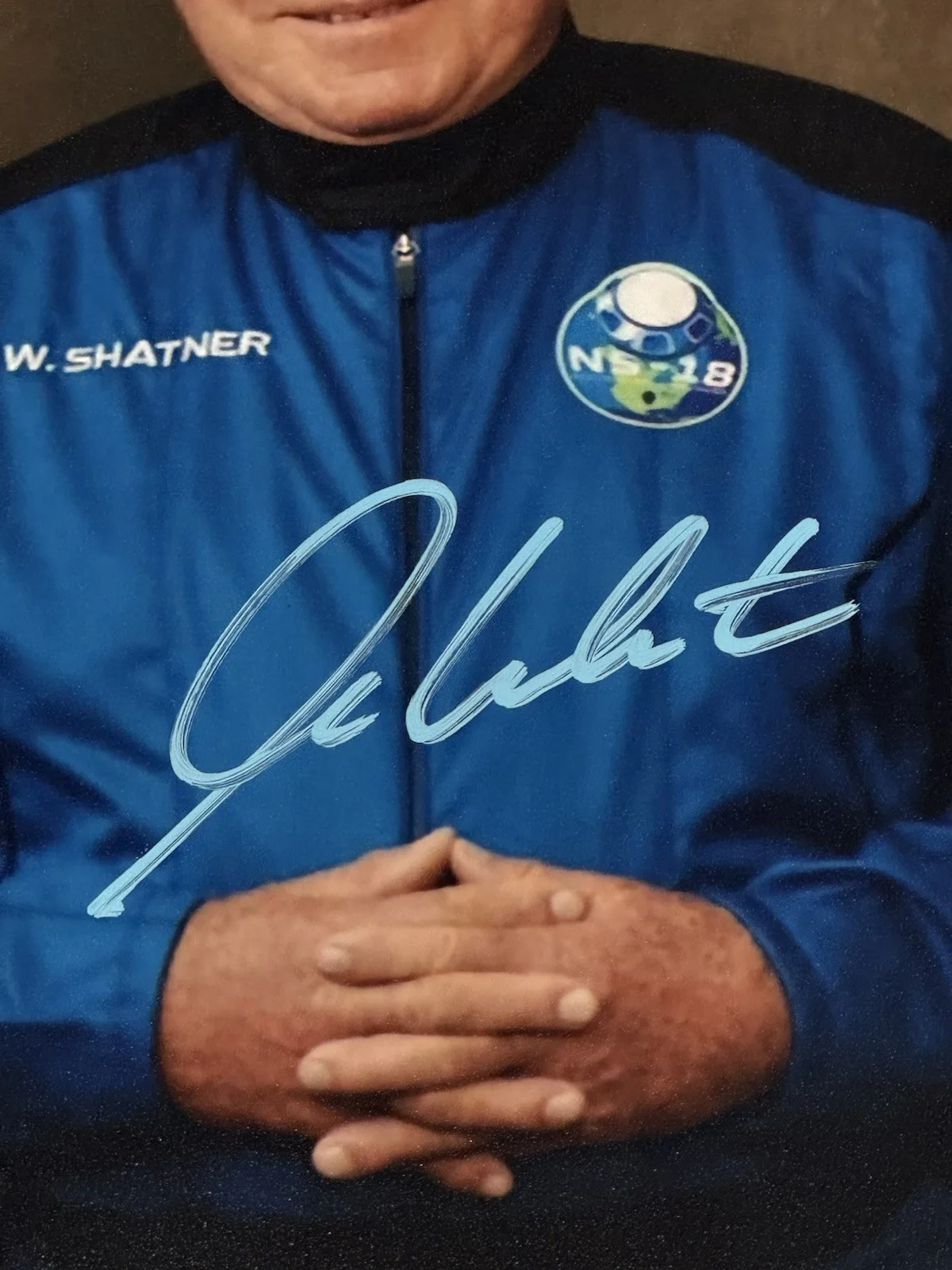 William Shatner — William Shatner Signed Autographed 8x10 Blue Origin Space Traveler Photo JSA COA, изображение 2
