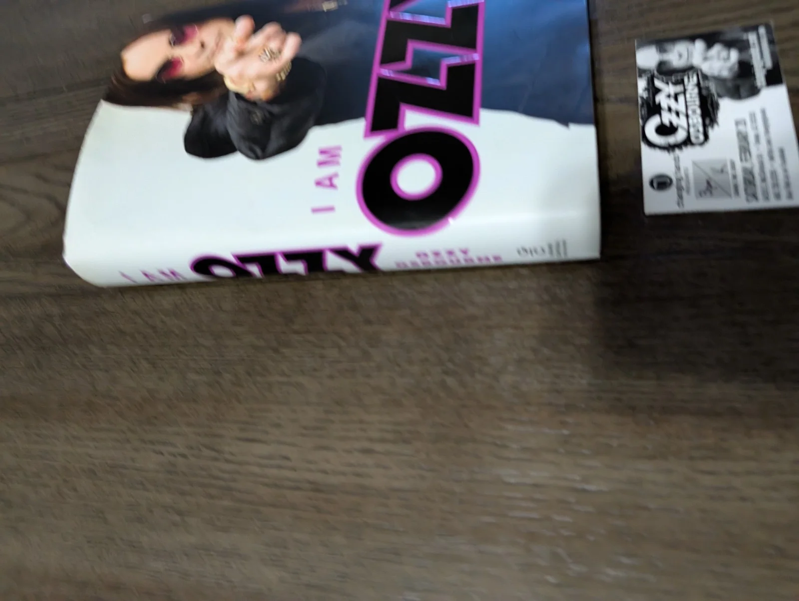 Ozzy Osbourne “I Am Ozzy” Book 1st Edition Signed Black Sabbath Autographed Auto, изображение 4